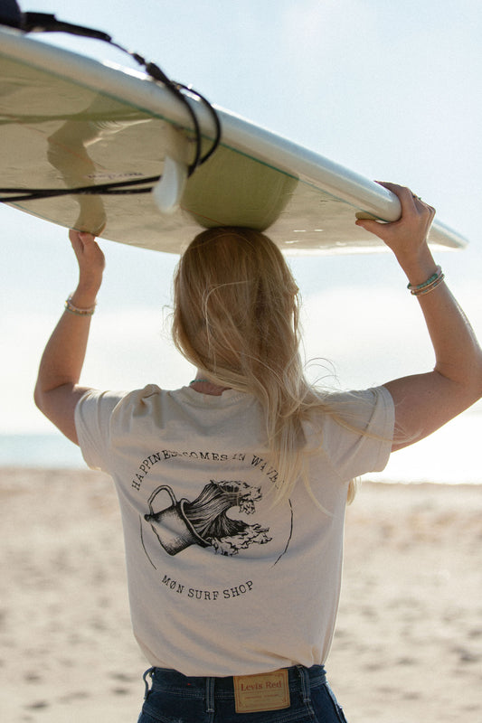 Happiness comes in waves T- Shirt